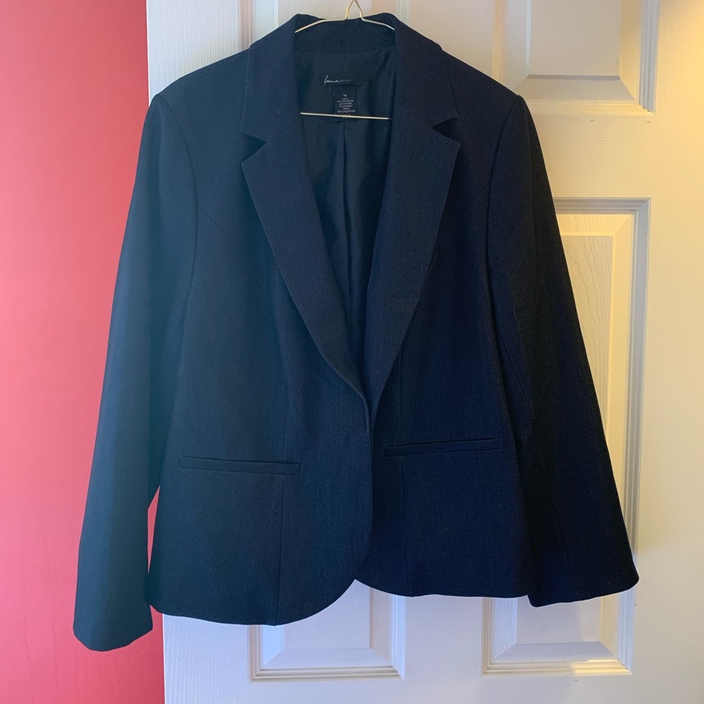 Women’s Business Suit